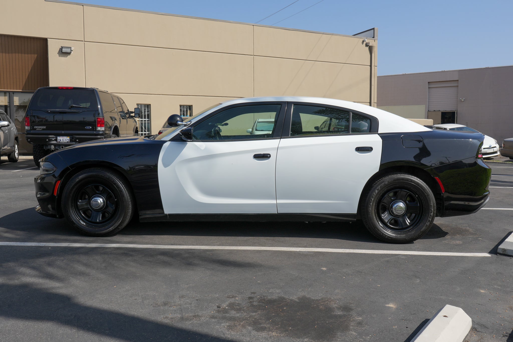 2017 DODGE CHARGER PURSUIT - 0